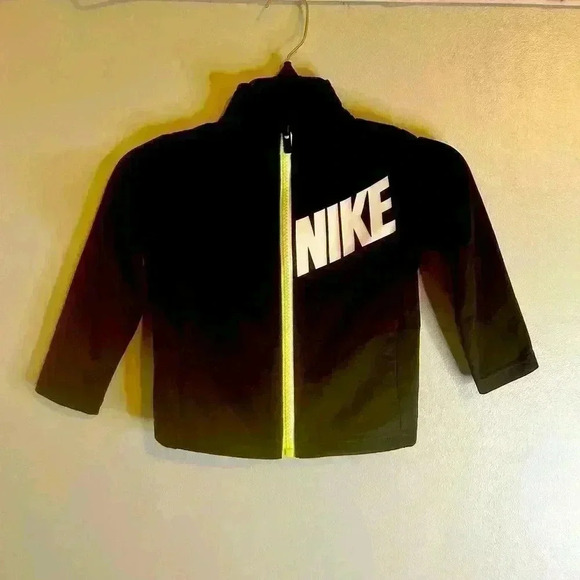 Nike Zip Up Track Performance Jacket Black White Neon Green Boys 24M NWOT‎ - Picture 1 of 8